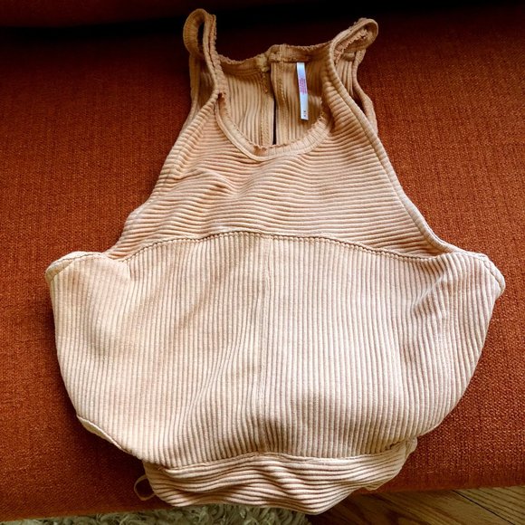 New Free People Button Halter Pink Tank with Cut Outs and Back Strap Medium - Picture 1 of 4